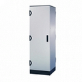 Heavy vibration-resistant cabinet